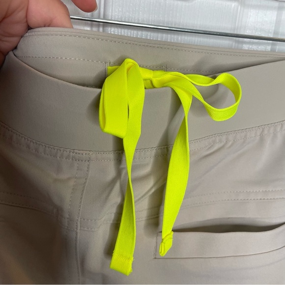 Figs Axim Cargo Scrub Pants in Slate Gray with Neon Yellow Drawstring 5XLT - Picture 4 of 13